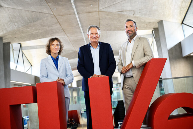 The Executive Board: Rector Silvia Lenaerts, President Robert-Jan Smits, and Vice President Patrick Groothuis. Photo: Bart van Overbeeke