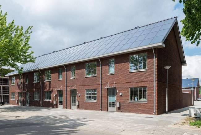 Houses of BeterWonen in Tilburg with solar panels (source: BeterWonen)