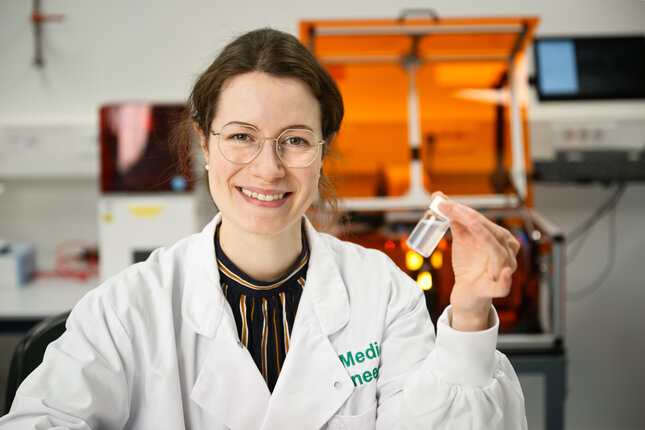 Lena Stoecker was trained in mechanical engineering but her desire to contribute to human health care led her to tissue engineering. Photo: Bart van Overbeeke